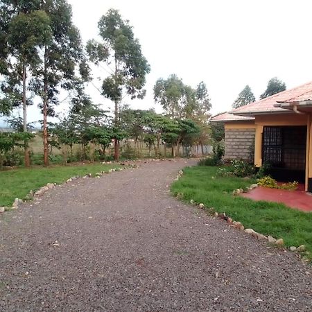 Esniko Villa Narok Exterior foto